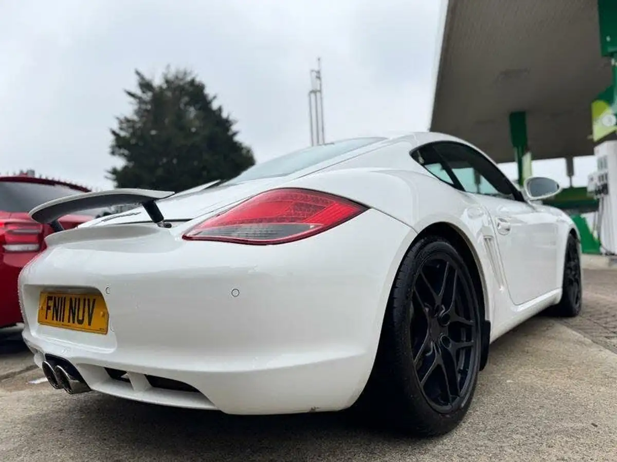 2011-porsche-cayman-29-pdk-big-4