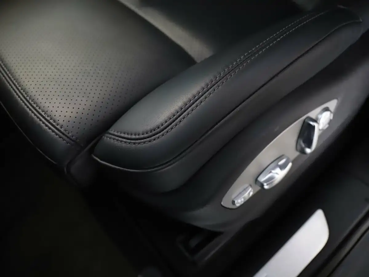 2024-porsche-macan-29-v6-s-big-15