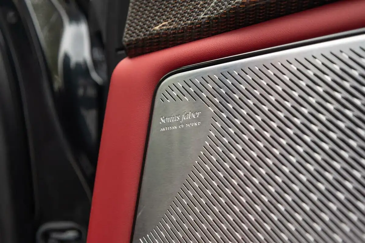 2023-maserati-grecale-20-modena-big-6