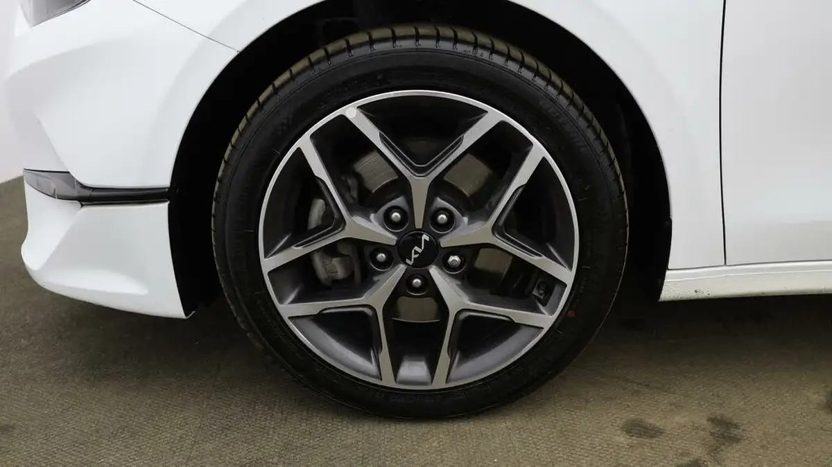 2022-kia-ceed-15-t-gdi-3-hatchback-big-17