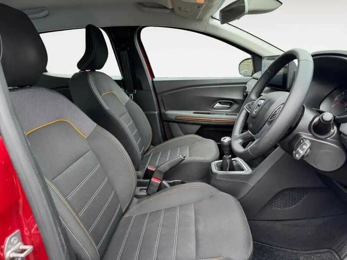 2022-dacia-sandero-stepway-10-tce-comfort-90bhp-big-4