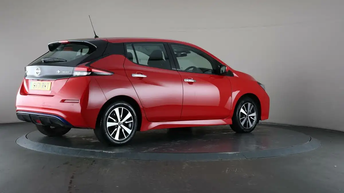 2021-nissan-leaf-e-acenta-big-58