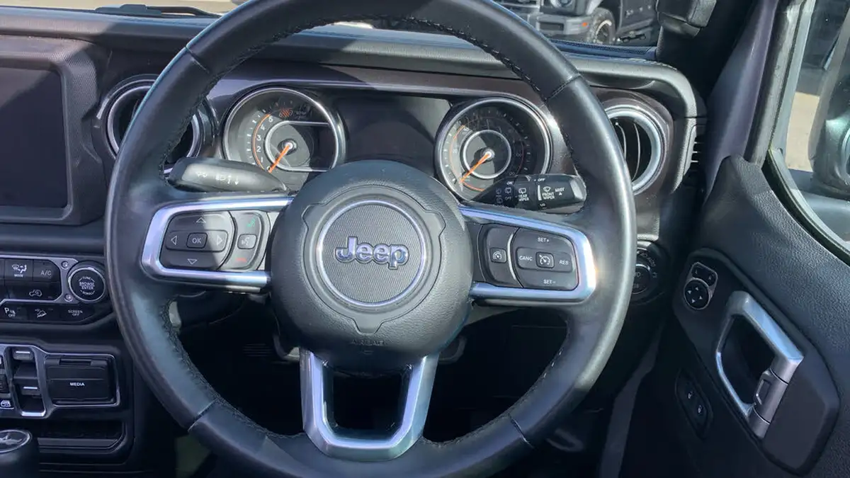 2021-jeep-wrangler-20-gme-night-eagle-big-15