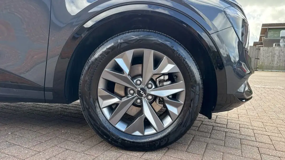 2024-kia-sportage-16-t-gdi-gt-line-207bhp-hev-auto-big-4
