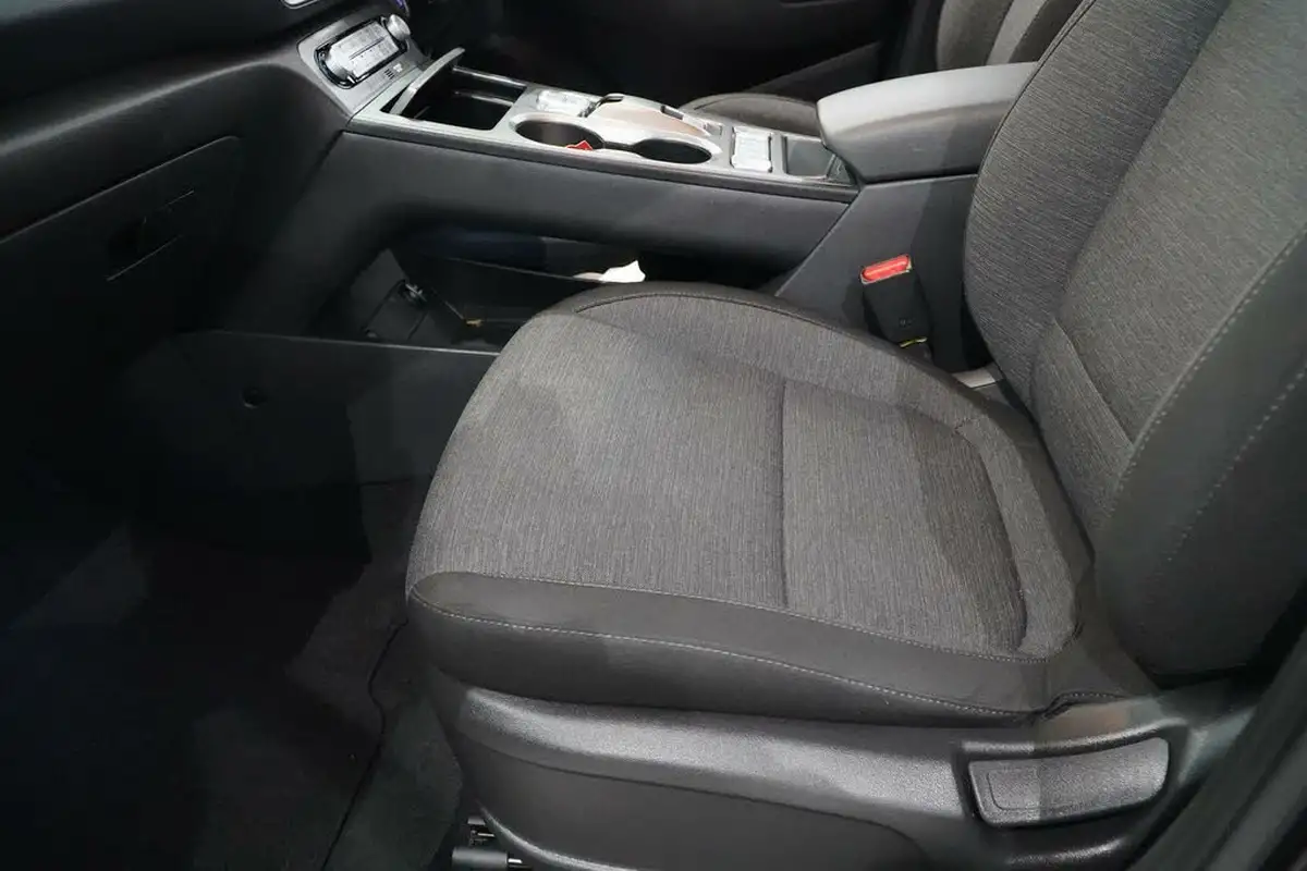 2022-hyundai-kona-e-premium-204ps-64kwh-7kw-obc-big-56