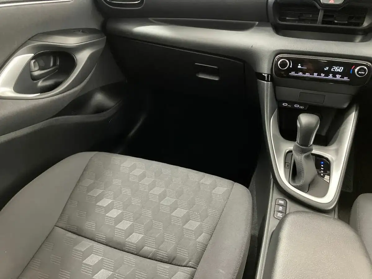 2024-mazda-mazda2-15-exclusive-line-big-16