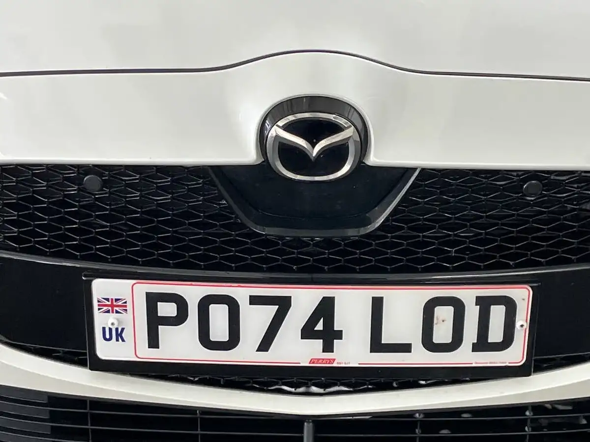 2024-mazda-mazda2-15-exclusive-line-big-38