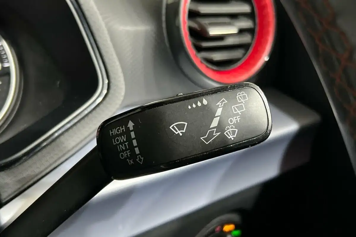2022-seat-arona-10-tsi-fr-big-22