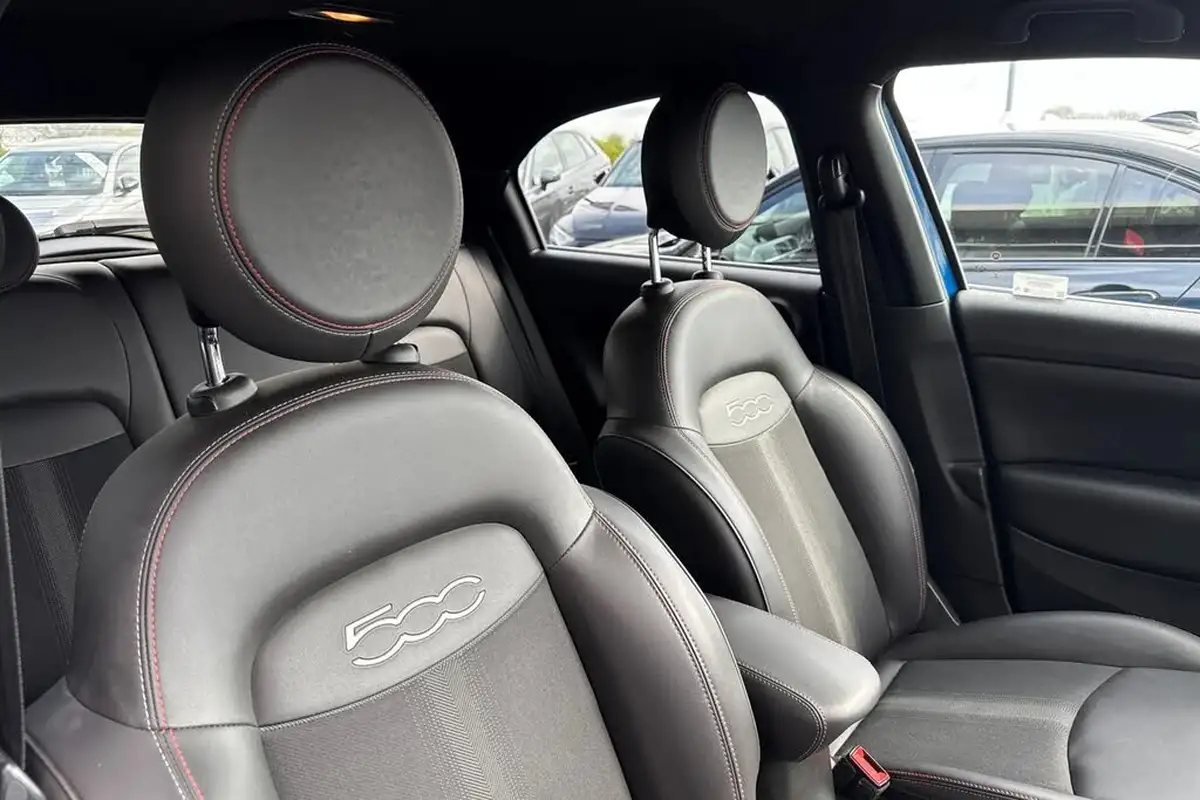 2020-fiat-500x-10-firefly-turbo-sport-big-23