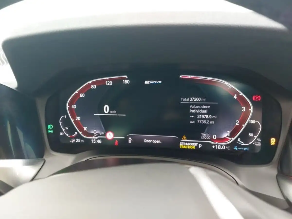 2021-bmw-3-series-20-330e-se-pro-saloon-4d-big-10