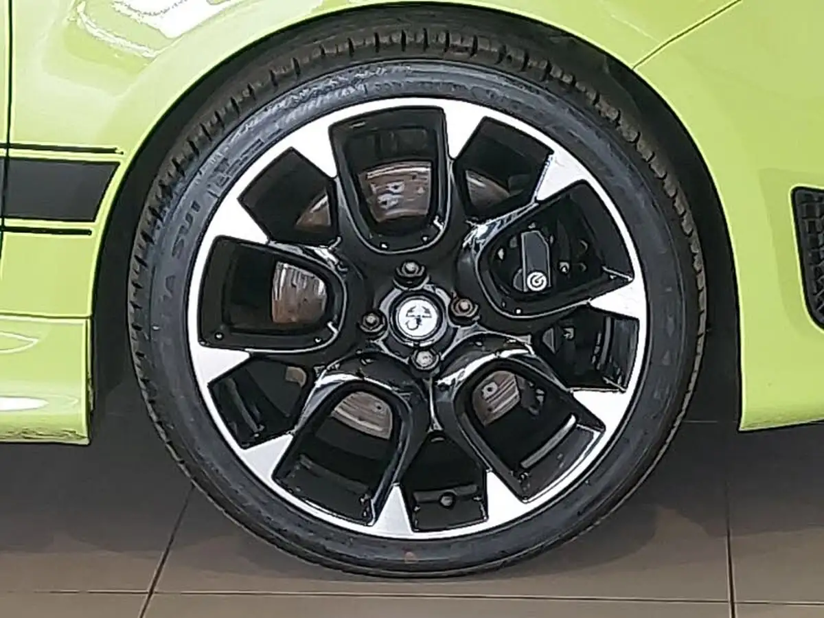 2019-abarth-595-14-tjet-competizione-big-13