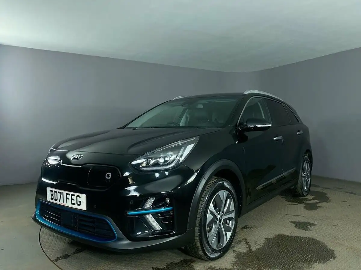 2022-kia-e-niro-ev-4-big-3