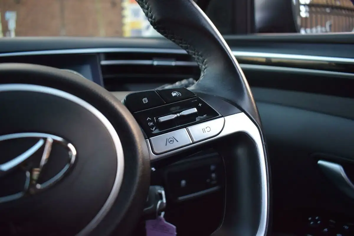2022-hyundai-tucson-16-t-gdi-se-connect-150ps-48-volt-mhev-dct-big-12