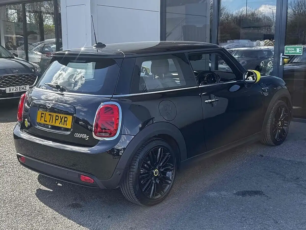 2021-mini-cooper-e-cooper-s-2-big-12