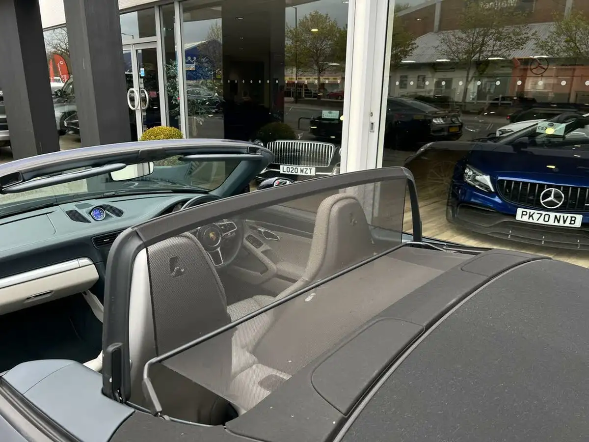 2018-porsche-911-30-carrera-4-s-420bhp-4-s-cabriolet-pdk-big-70