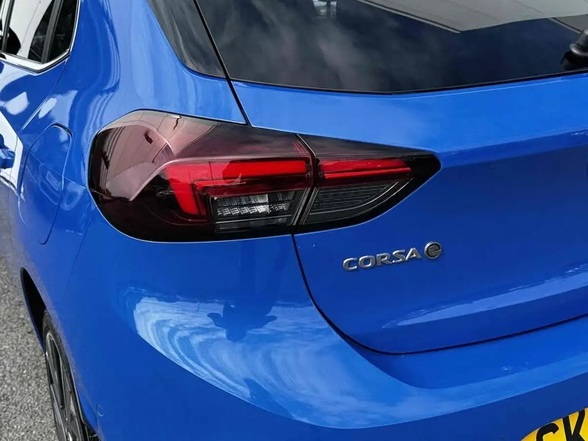2020-vauxhall-corsa-e-elite-nav-74kw-big-9