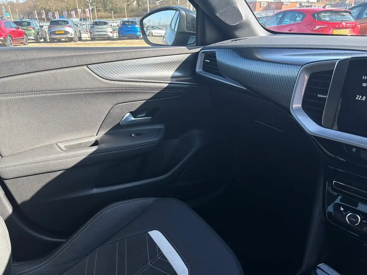 2024-vauxhall-mokka-e-ultimate-electric-big-25