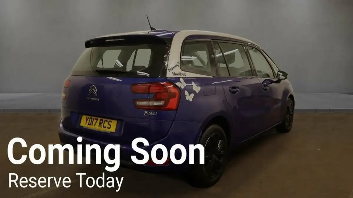 2017-citroen-grand-c4-picasso-16bluehdi-feel-eat6-big-11