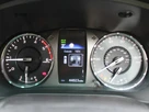 2021-toyota-hi-lux-24d-4d-invincible-150hpeu6d-auto-small-50