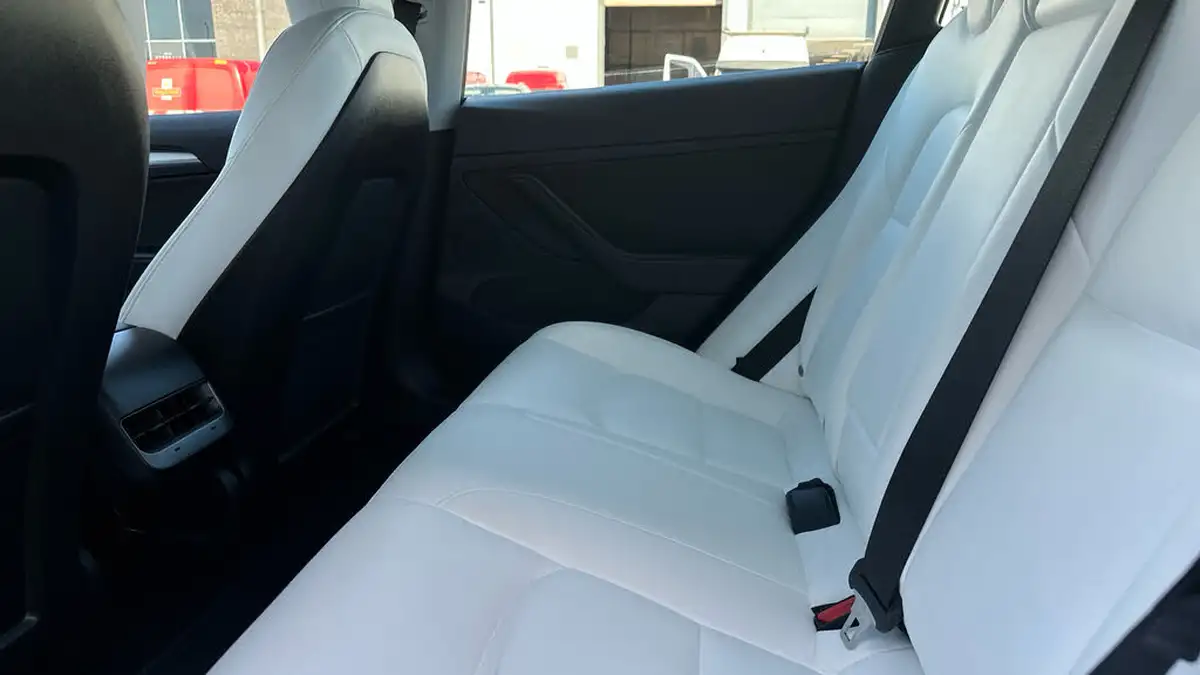 2021-tesla-model-3-e-long-range-4x4-big-13