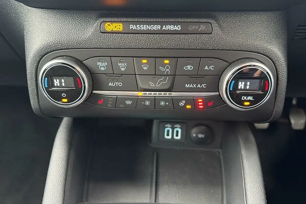 2021-ford-focus-10t-st-line-x-edition-155ps-hybrid-mhev-hatchback-big-23