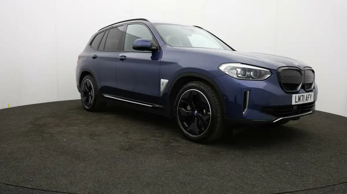 2021-bmw-ix3-e-premier-edition-big-0