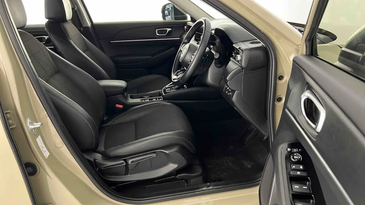 2023-honda-hr-v-15-i-mmd-advance-big-14