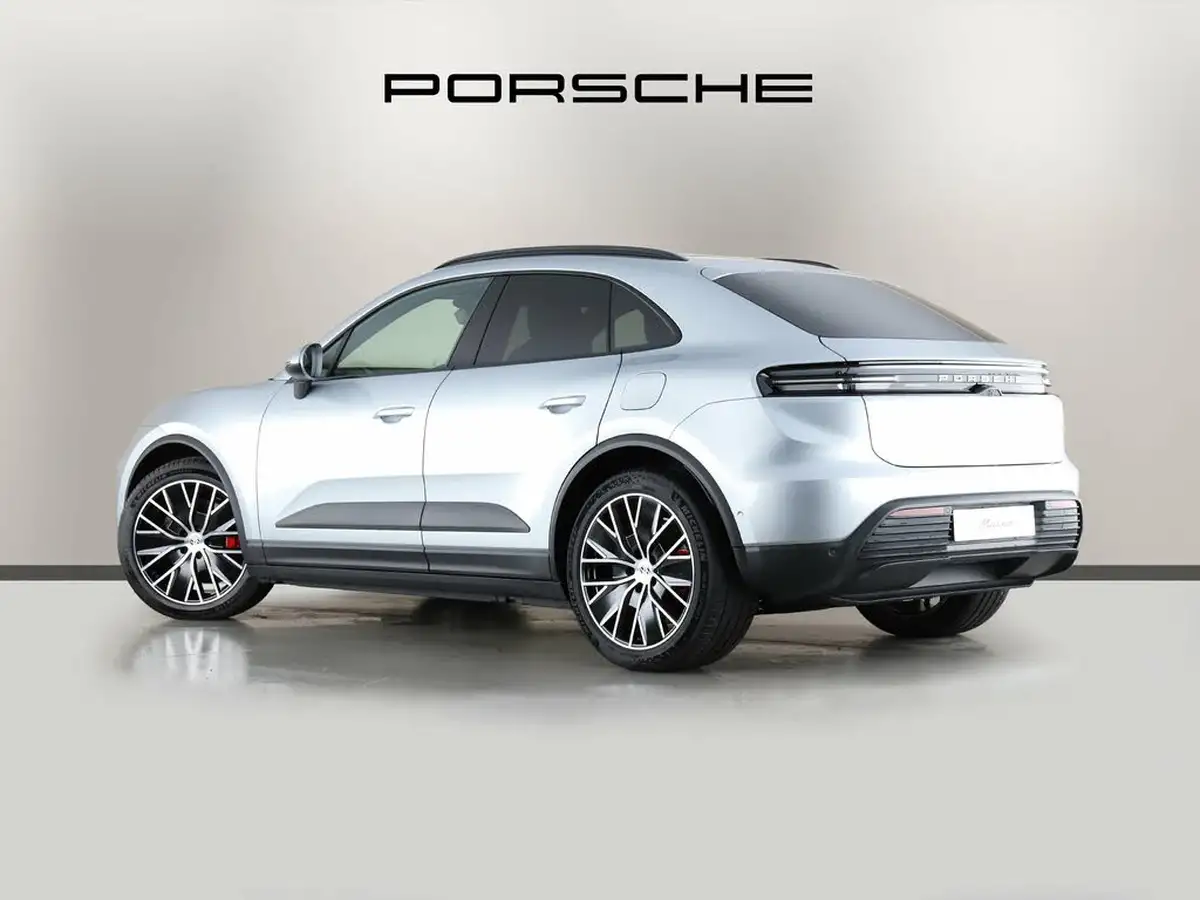 2025-porsche-macan-e-4s-electric-big-1