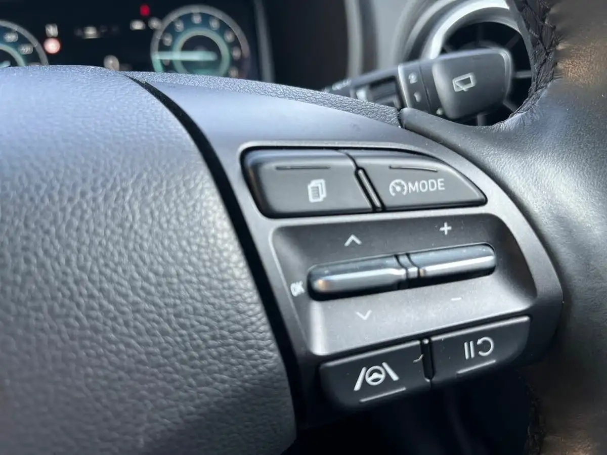 2022-hyundai-kona-10-t-gdi-premium-big-16