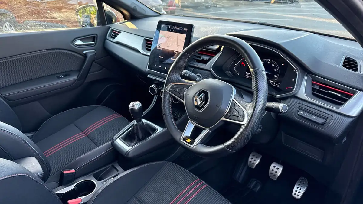 2021-renault-captur-13-tce-rs-line-big-10