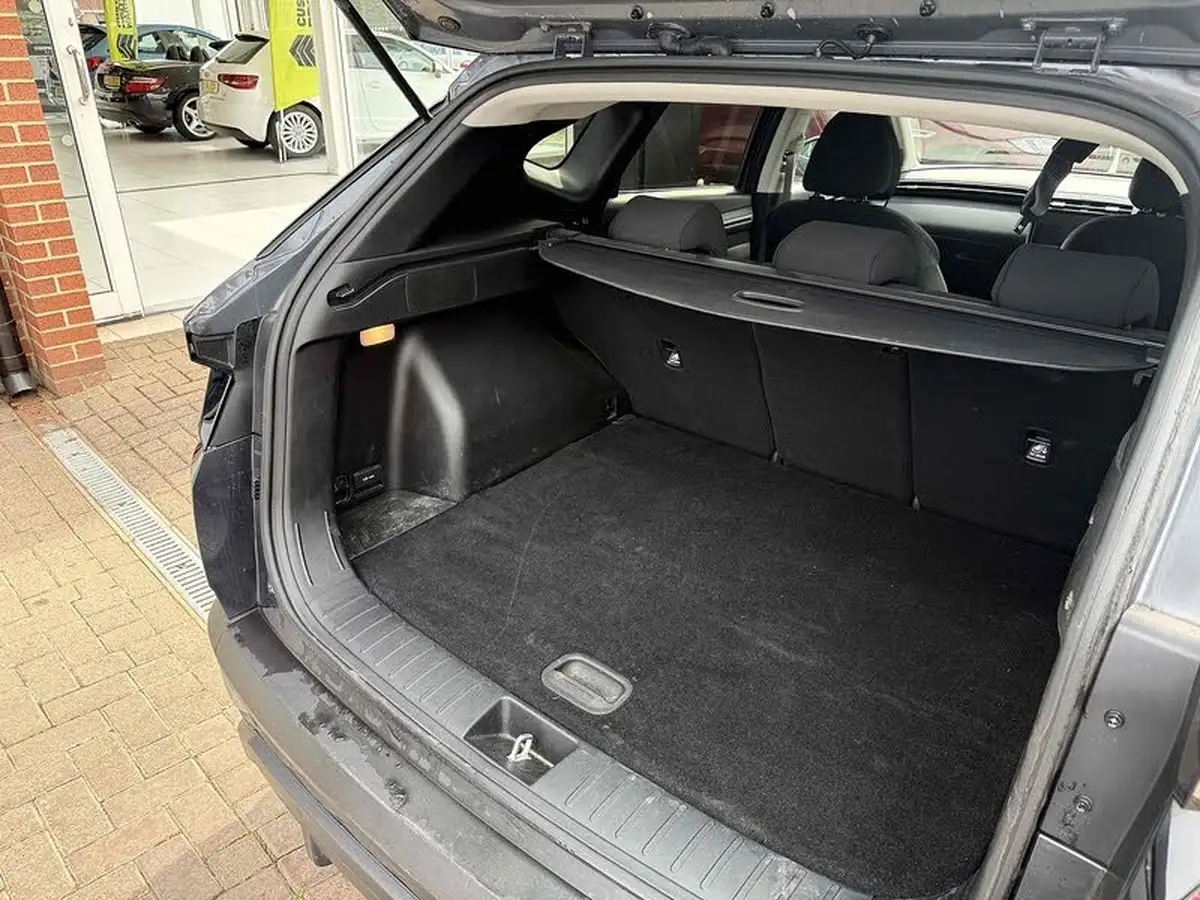 2022-hyundai-tucson-16-t-gdi-se-connect-150ps-big-25