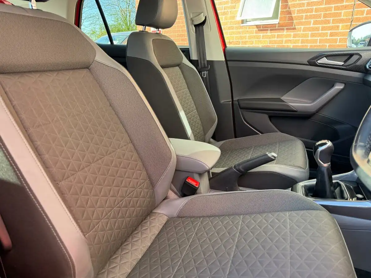 2021-volkswagen-t-cross-10-tsi-sel-110ps-big-14