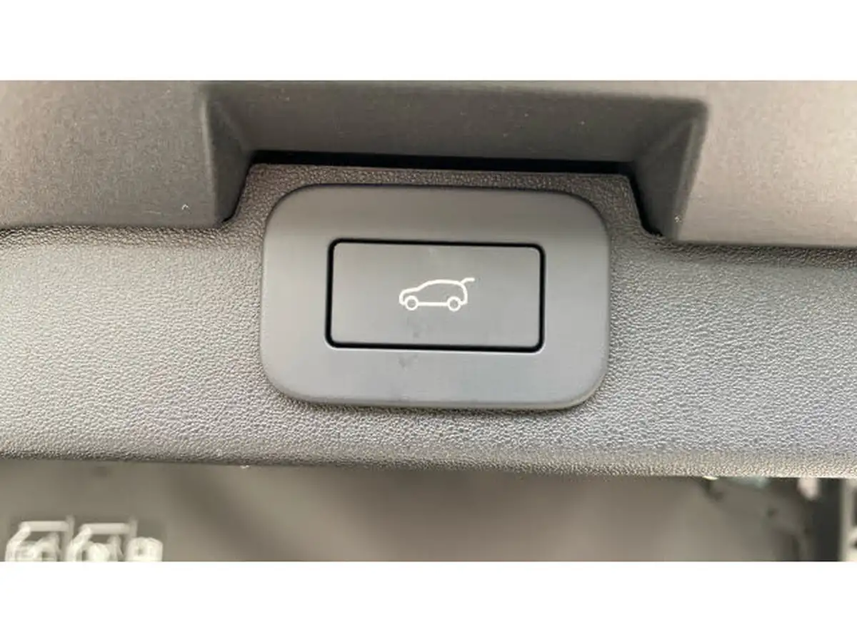 2024-land-rover-discovery-30-d350-dynamic-hse-big-36