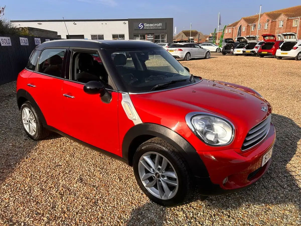 2014-mini-countryman-16-cooper-pepper-big-8