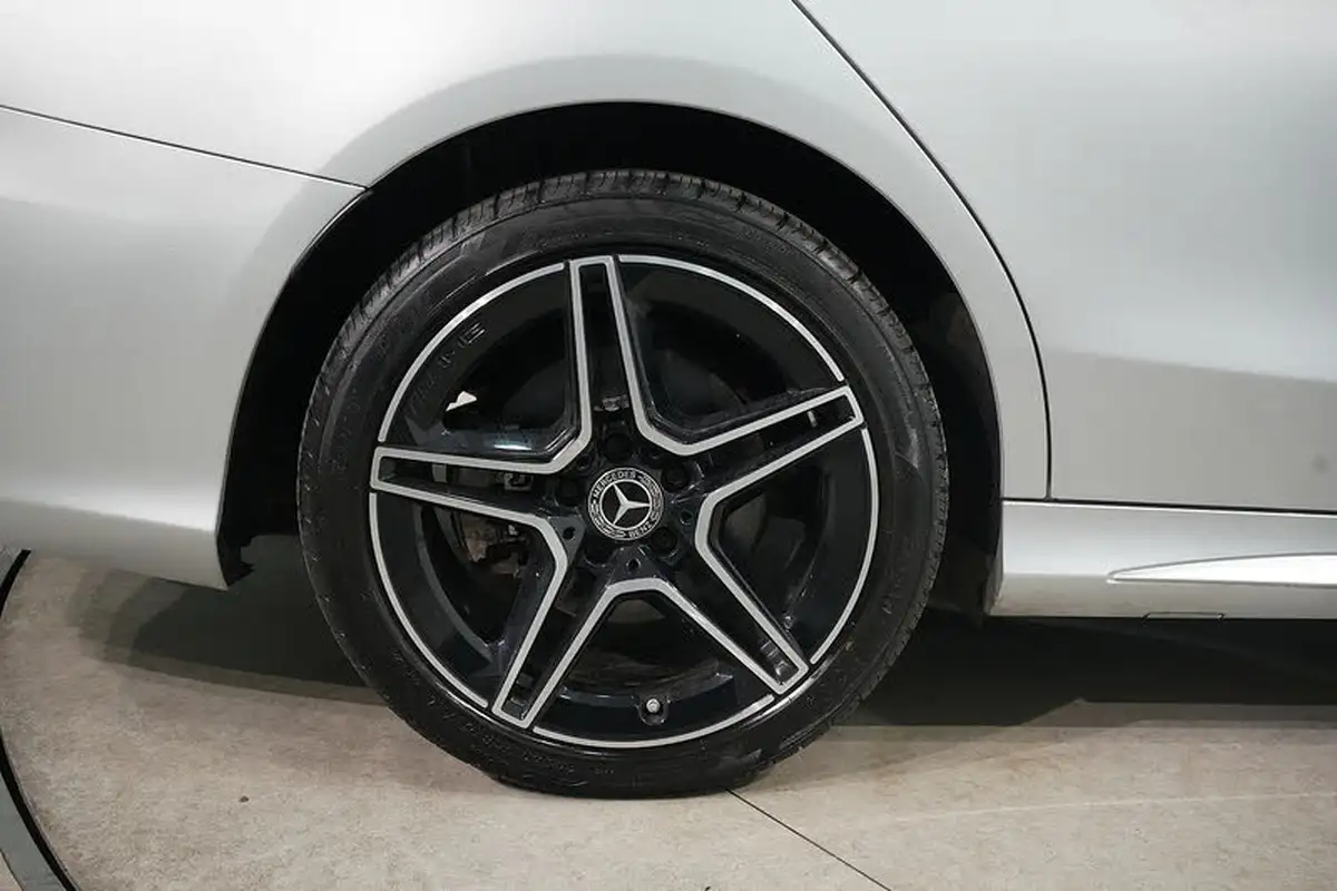 2021-mercedes-benz-c-class-20-c300e-amg-line-night-edition-premium-estate-5d-big-12