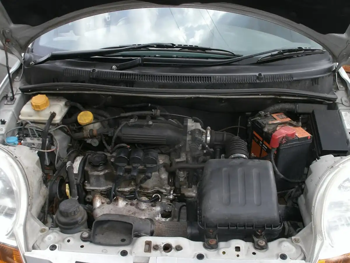 2010-chevrolet-matiz-08-se-big-13