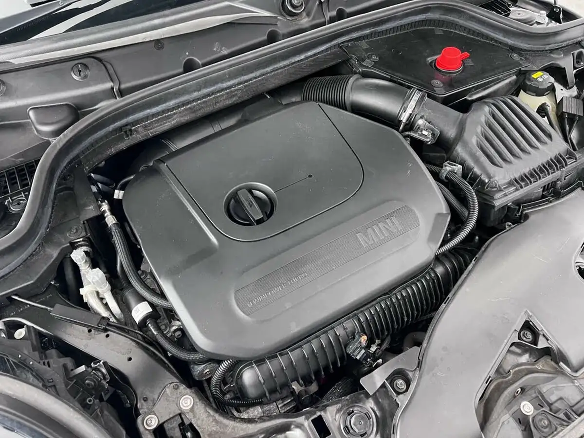 2021-mini-cooper-20-cooper-s-sport-hatchback-5d-auto-big-8