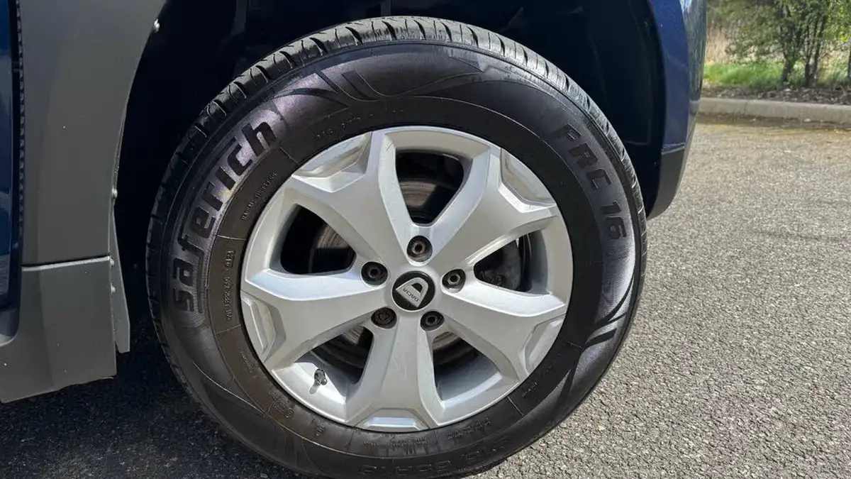 2019-dacia-duster-13-tce-comfort-1333cc-big-13
