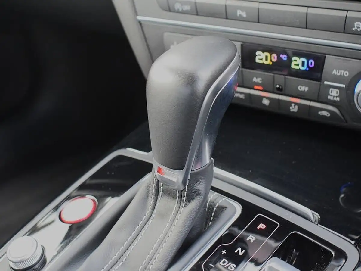 2016-audi-s6-saloon-40-quattro-big-22