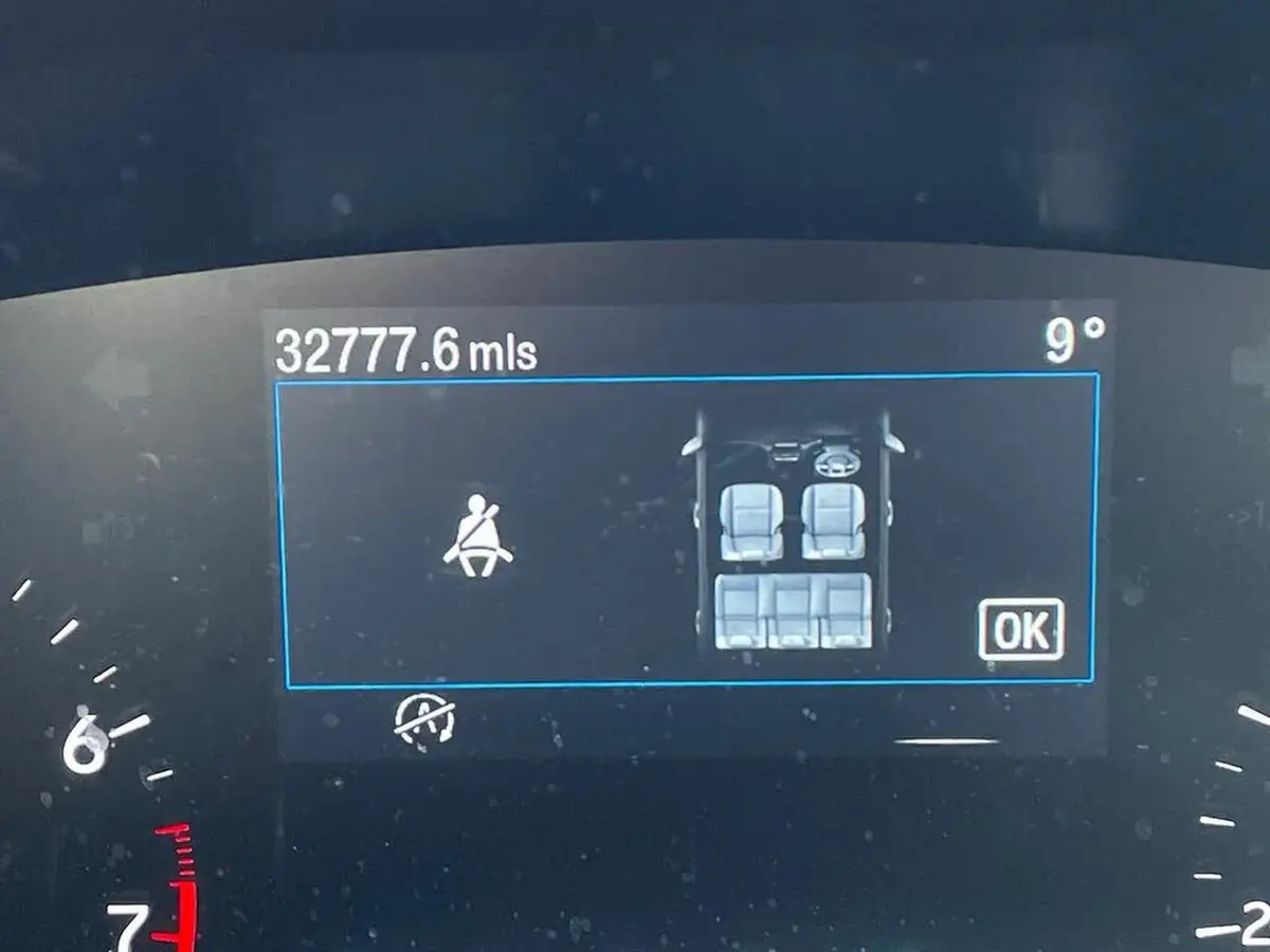 2023-ford-focus-10t-st-line-125ps-hatchback-big-15