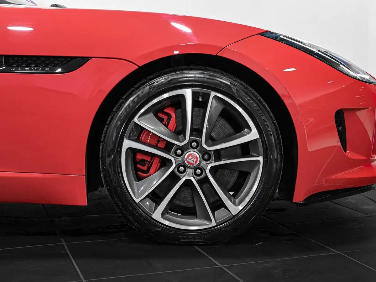 2015-jaguar-f-type-30-s-coupe-awd-quickshift-big-3