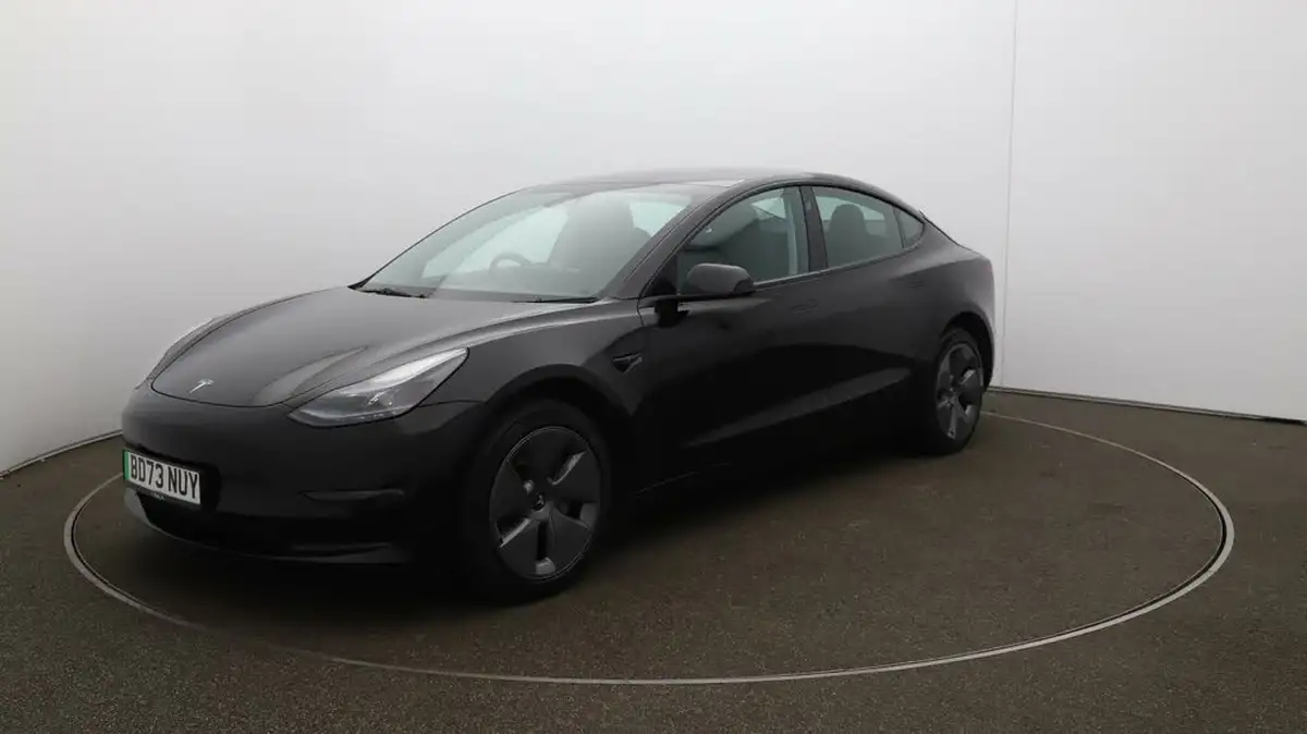 2023-tesla-model-3-e-rwd-long-range-big-60