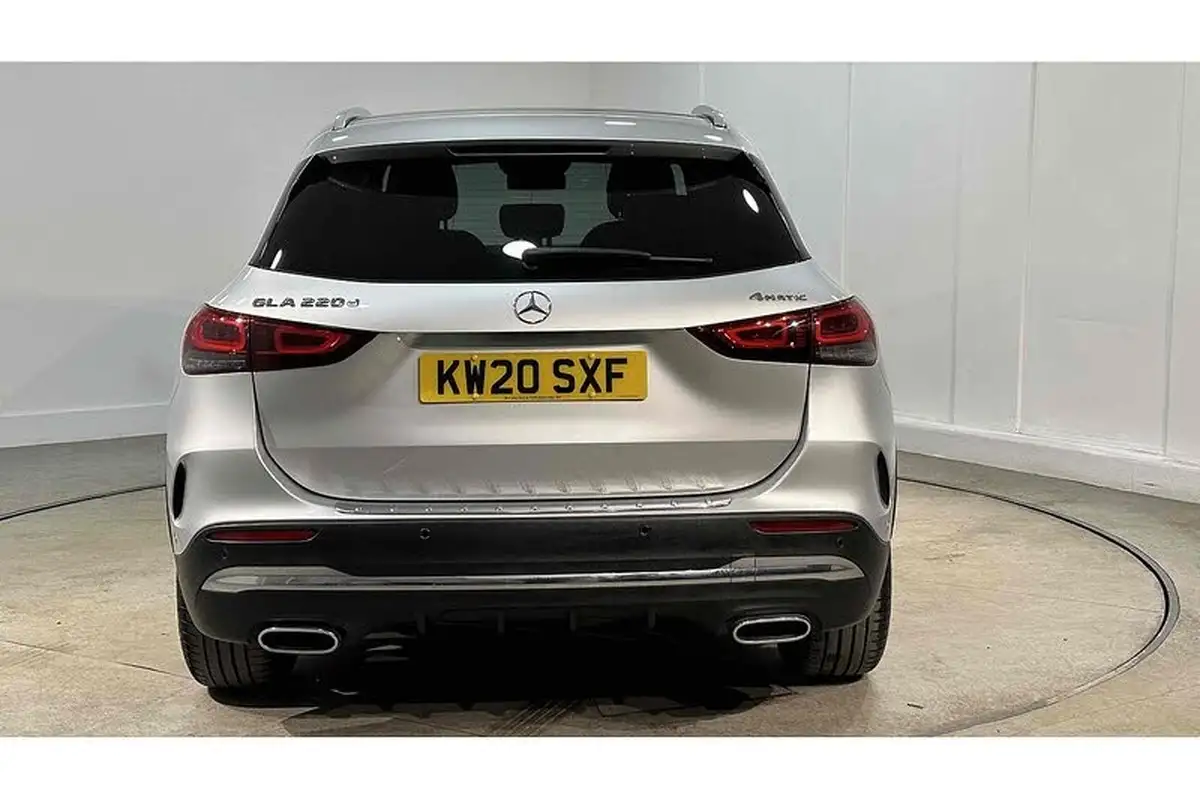 2020-mercedes-benz-gla-class-20d-gla-220d-amg-line-premium-plus-big-6