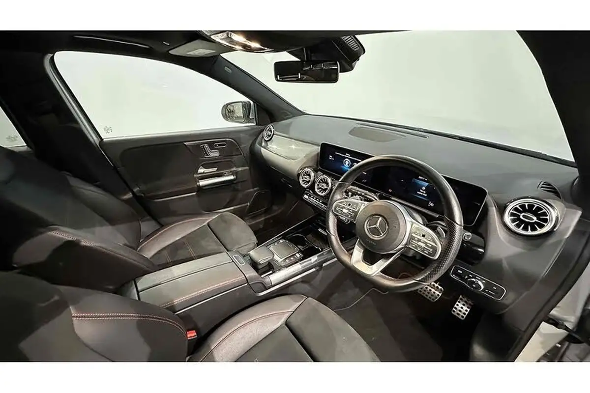 2020-mercedes-benz-gla-class-20d-gla-220d-amg-line-premium-plus-big-28