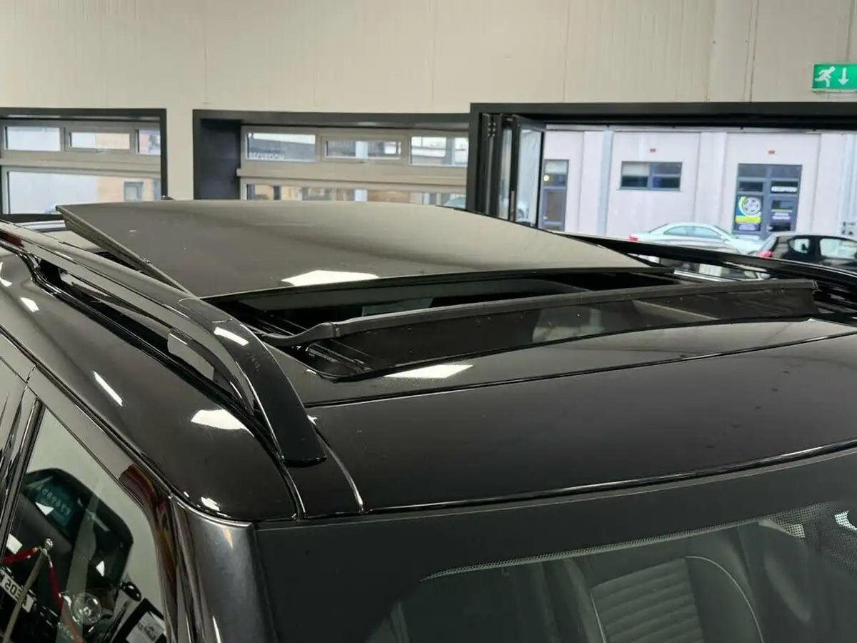 2019-land-rover-discovery-30-sd-v6-hse-luxury-big-12