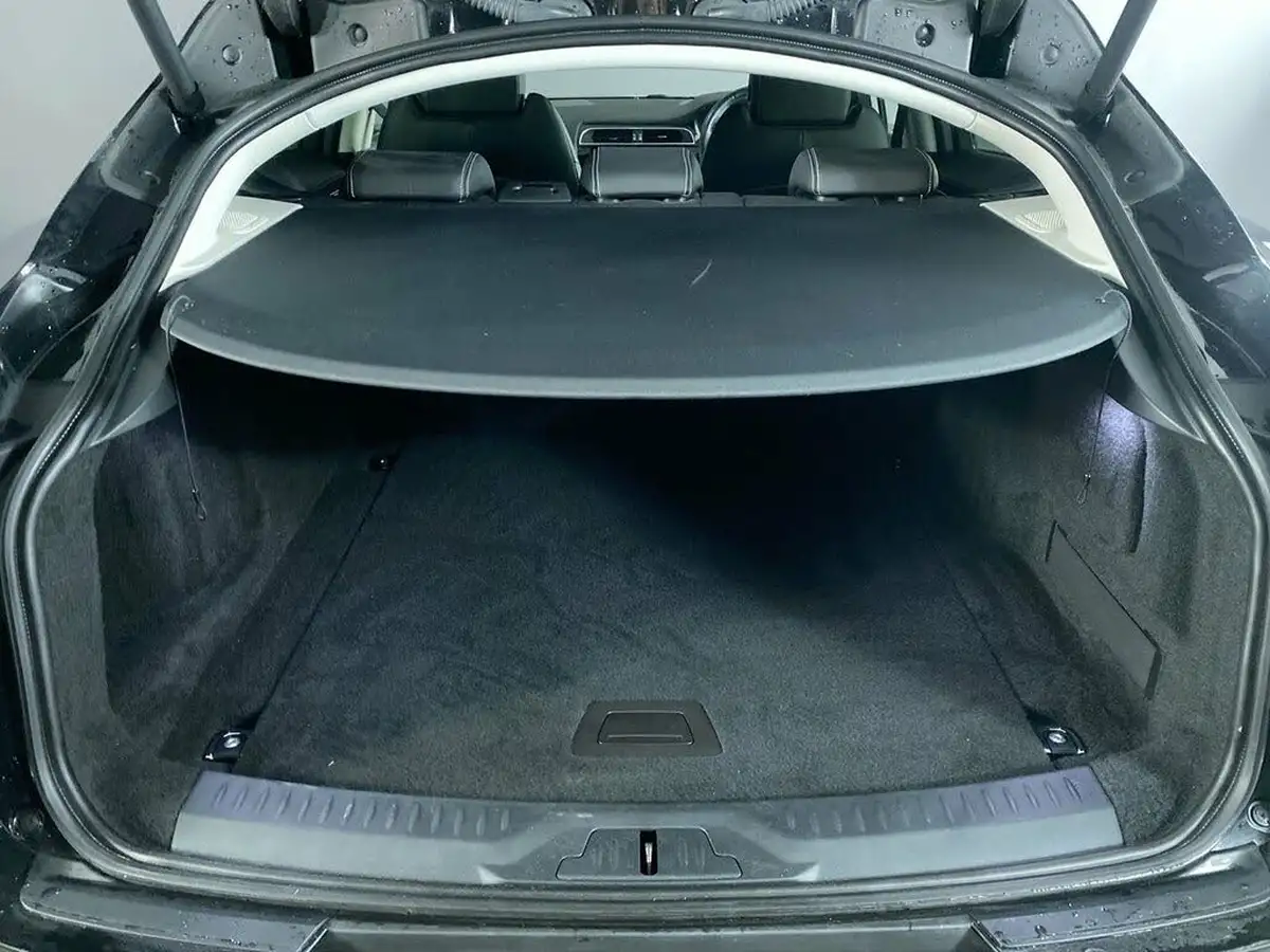 2019-jaguar-i-pace-ev400-hse-big-16