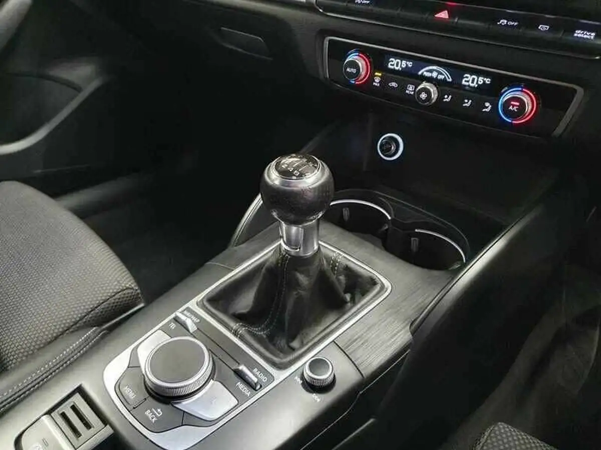 2018-audi-a3-15-tfsi-s-line-sportback-5d-big-18