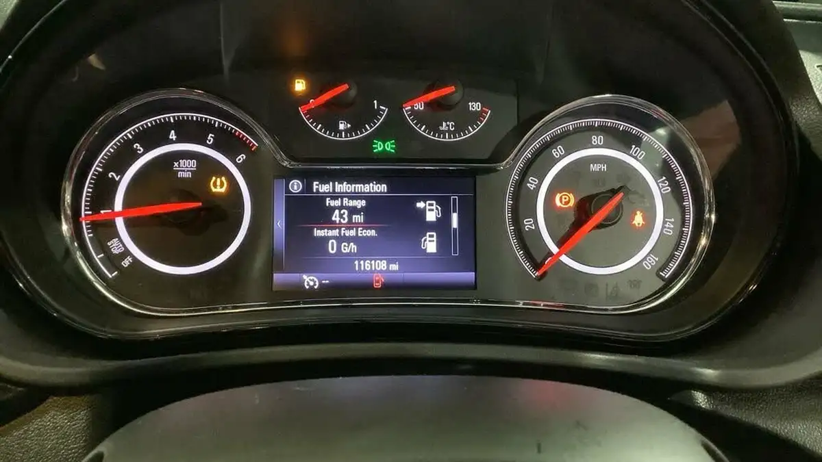2017-vauxhall-insignia-grand-sport-16td-sri-vx-line-nav-ecotec-big-11