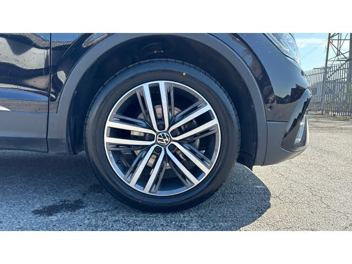 2023-volkswagen-tiguan-allspace-15-tsi-r-line-big-6
