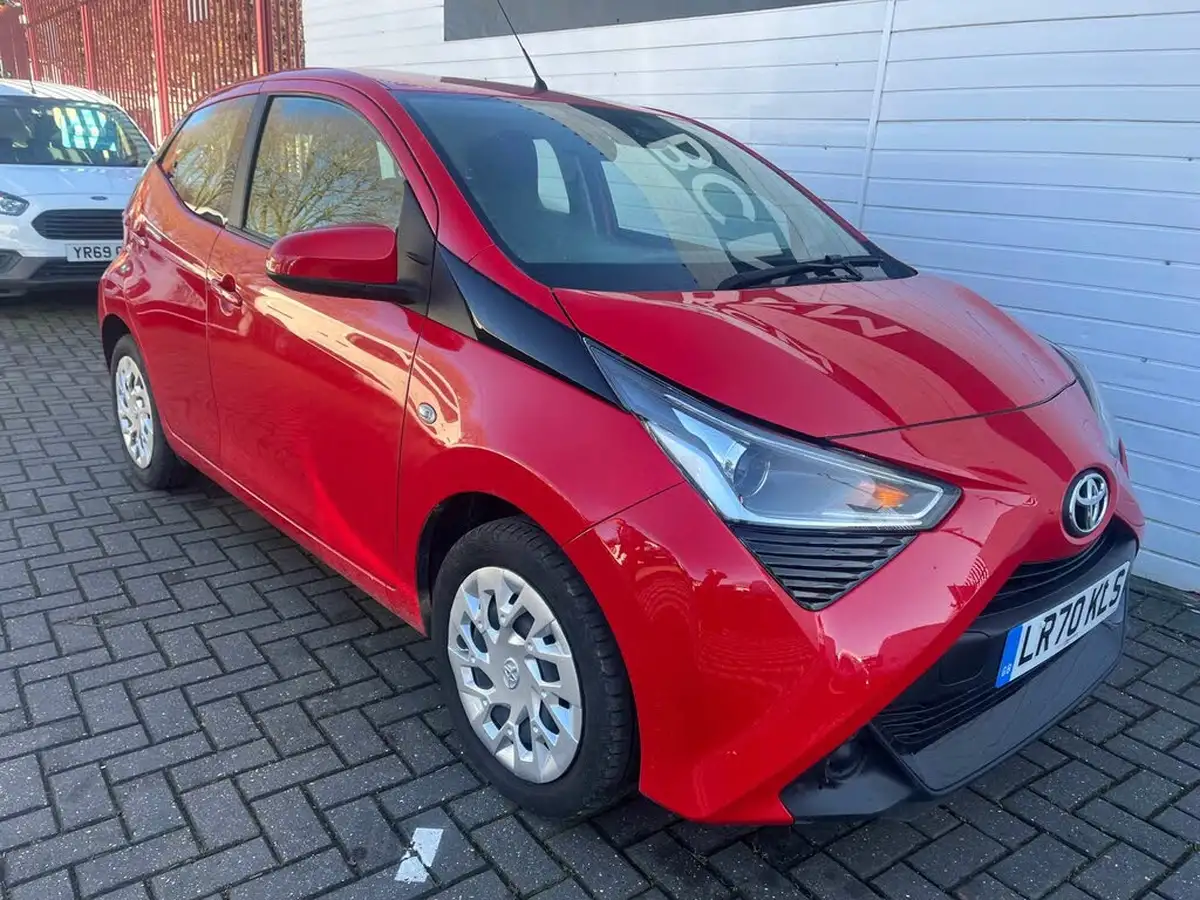 2020-toyota-aygo-10-vvt-i-x-play-tss-big-5
